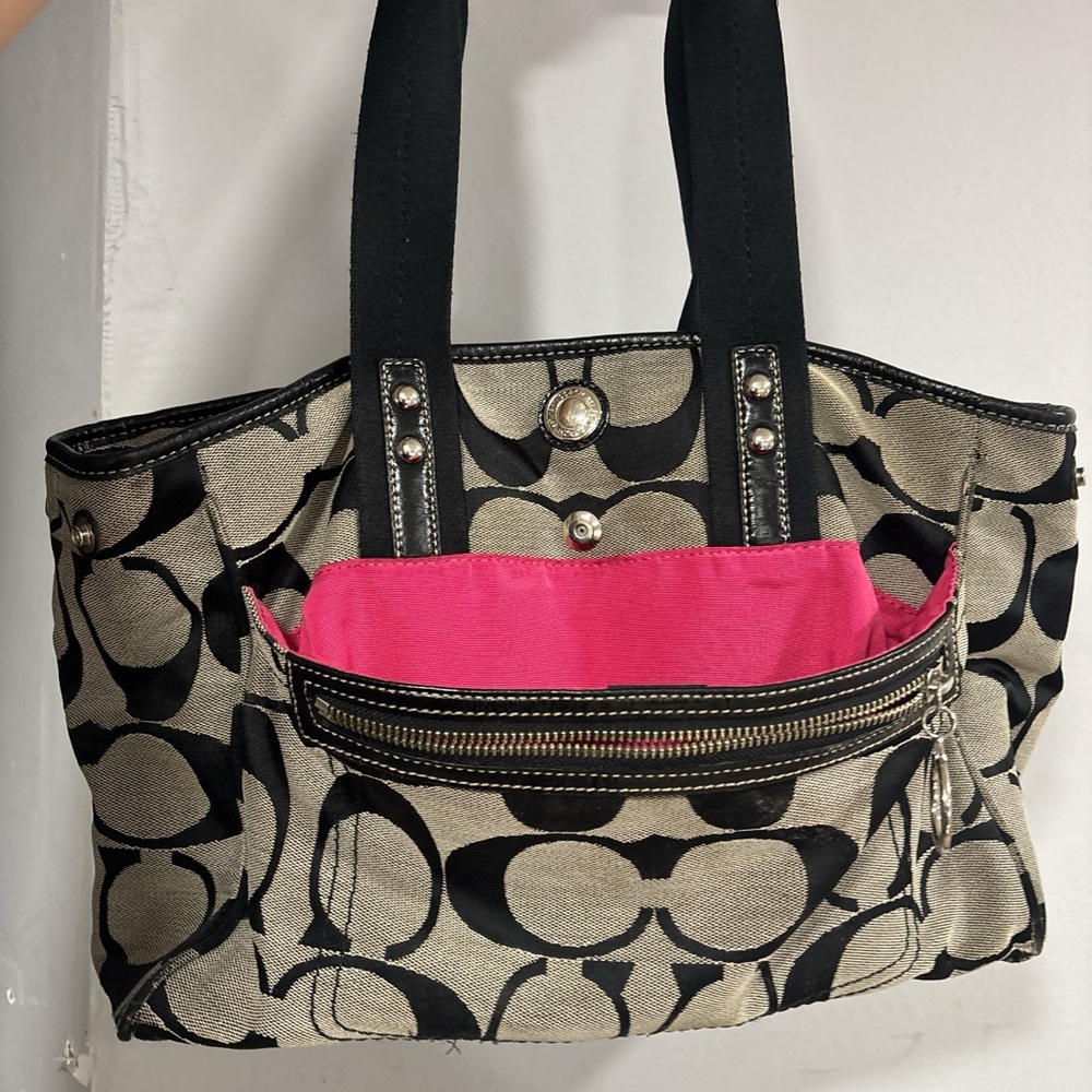 2011 Coach Signature Bag with hot pink interior